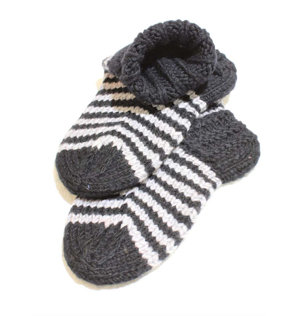 Hand Made Wool Socks: A Timeless Treasure for Handcraft Lovers