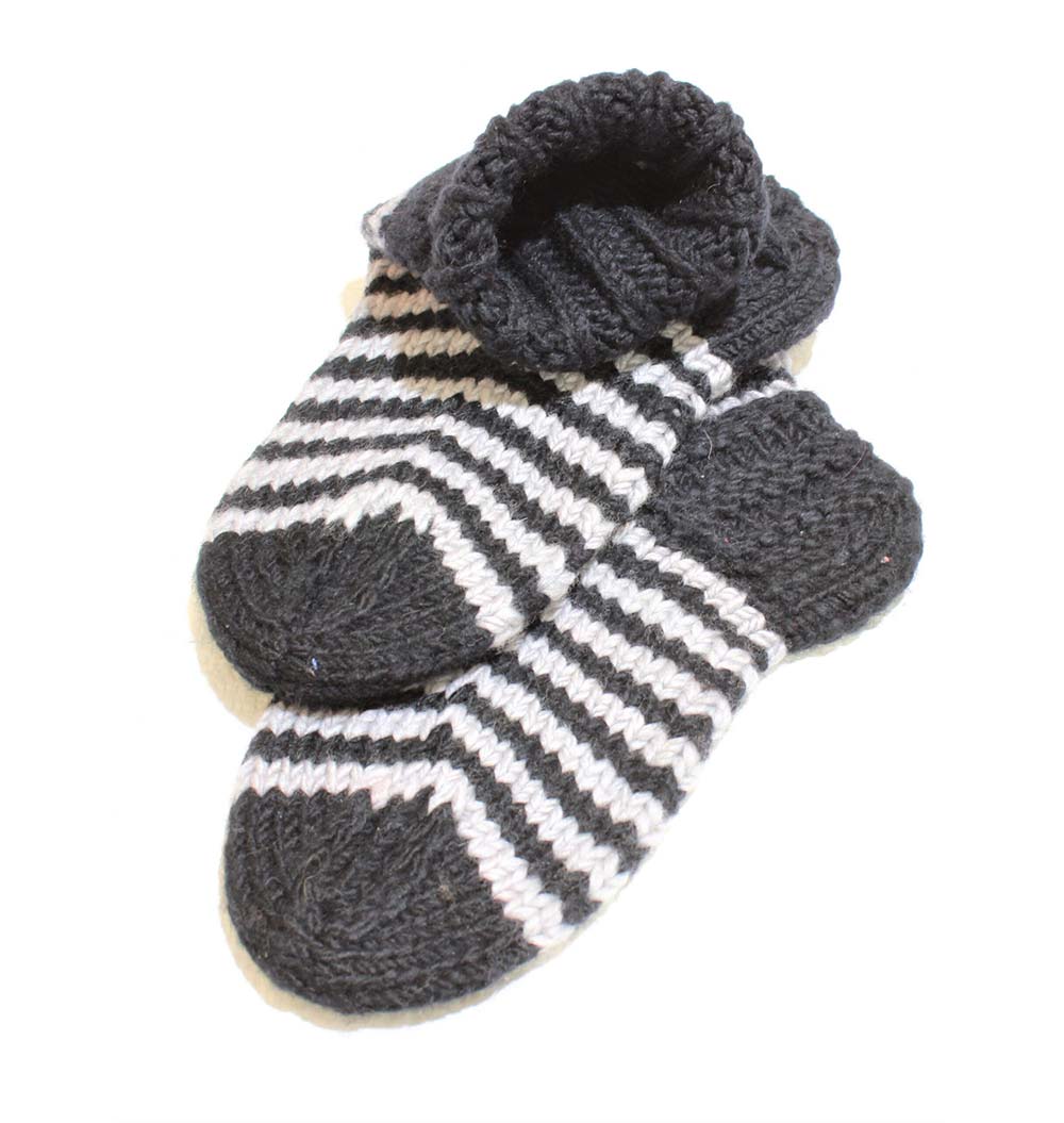 Hand Made Wool Socks: A Timeless Treasure for Handcraft Lovers