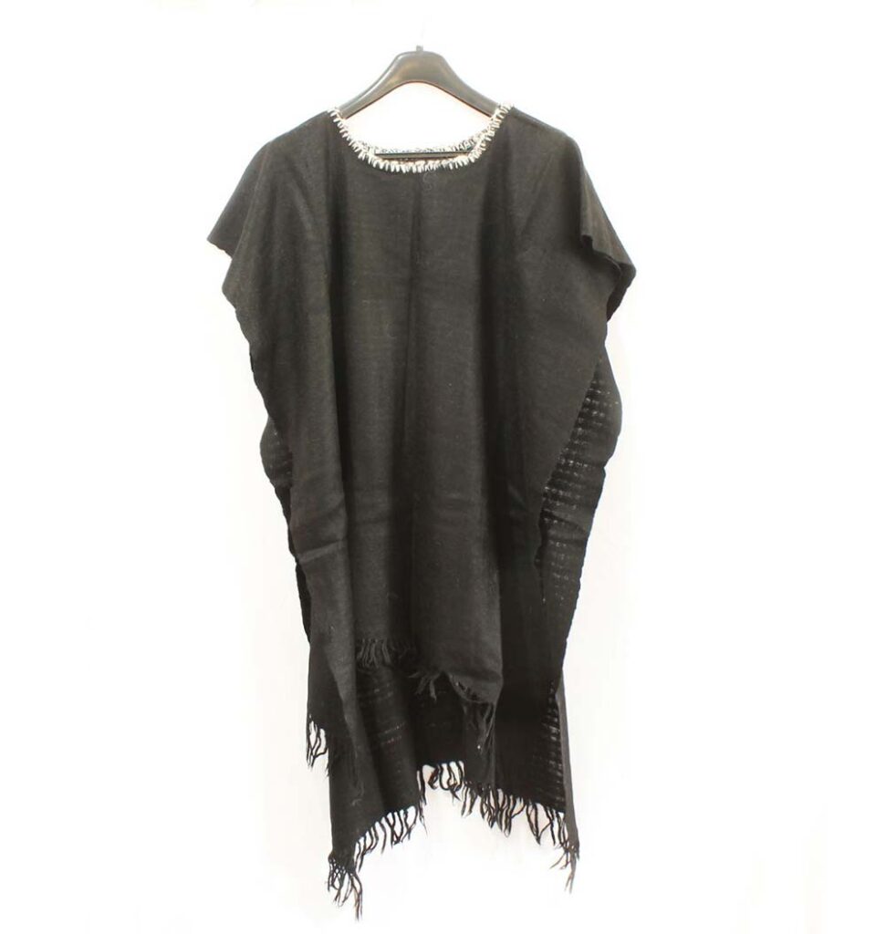 Wool Poncho for Women – Handwoven Elegance