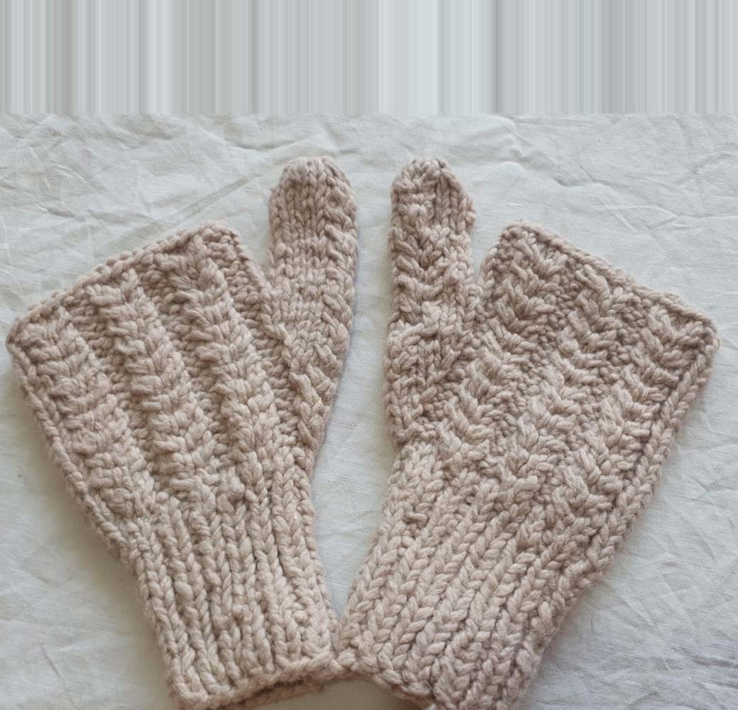 Beige Angora Half Gloves Himalayan