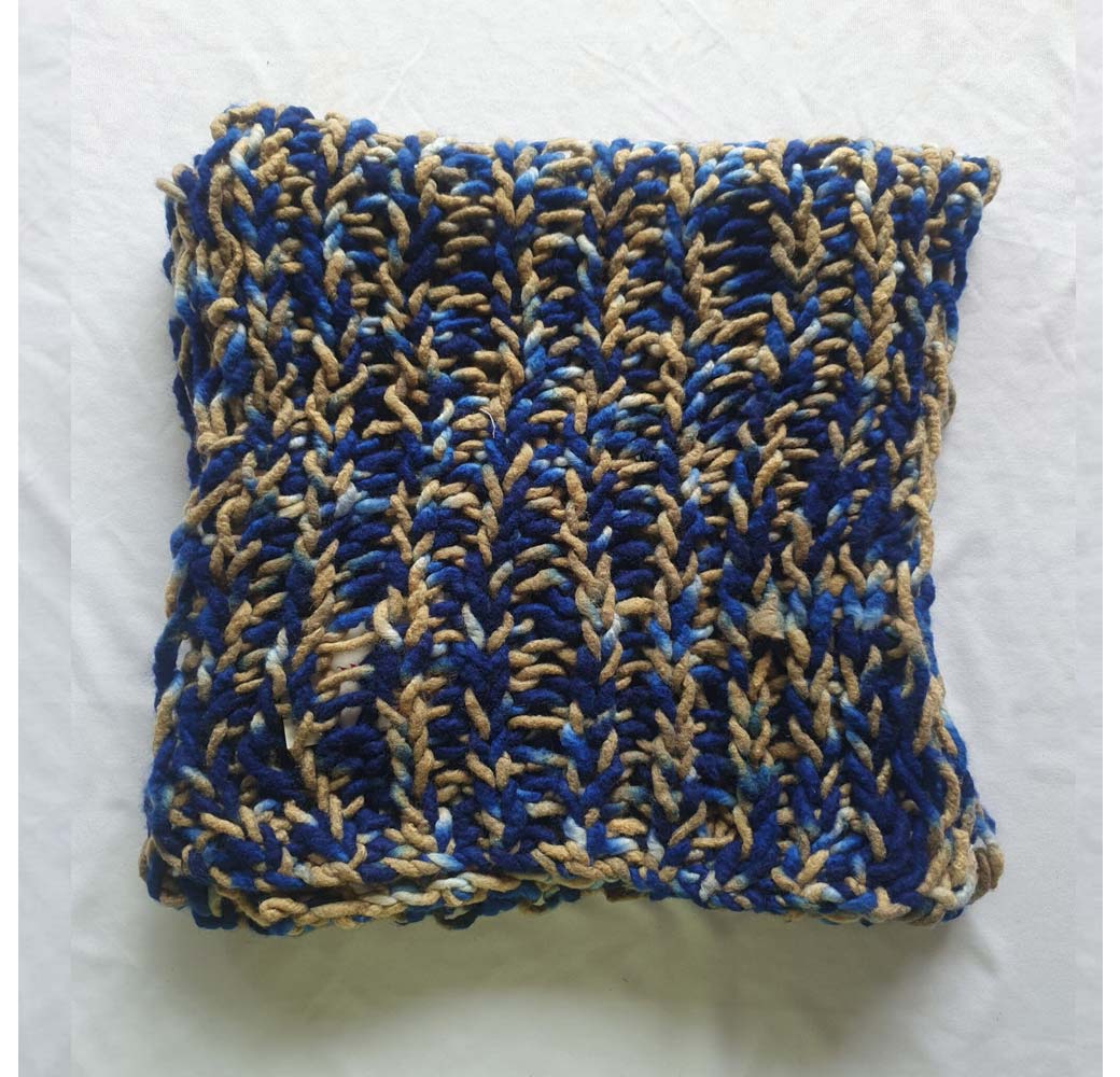 Multi colour Lamb Wool Muffler - Image 2