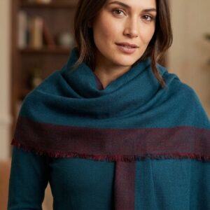 Handmade cashmere wool shawl woven in Kullu by Kullu Karishma